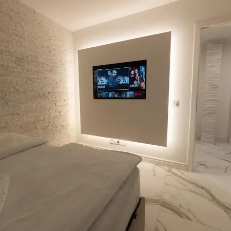 White House * Sarajevo