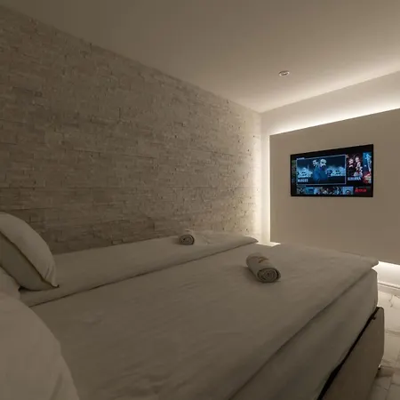 White House Apartman *