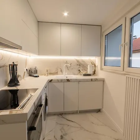 Apartman White House *