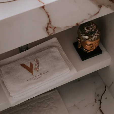 Apartman White House