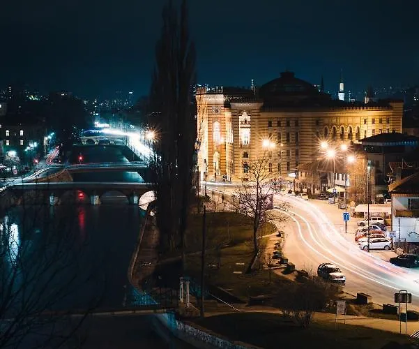 White House * 塞拉耶佛